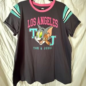 Torrid Tom and Jerry Football T Shirt Size 1